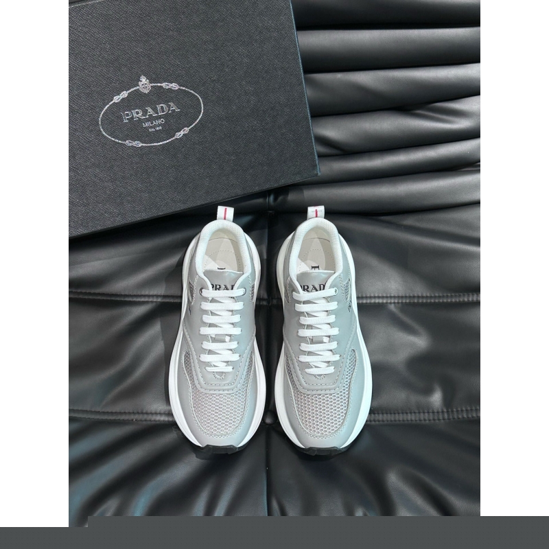 Pra*a sneakers
